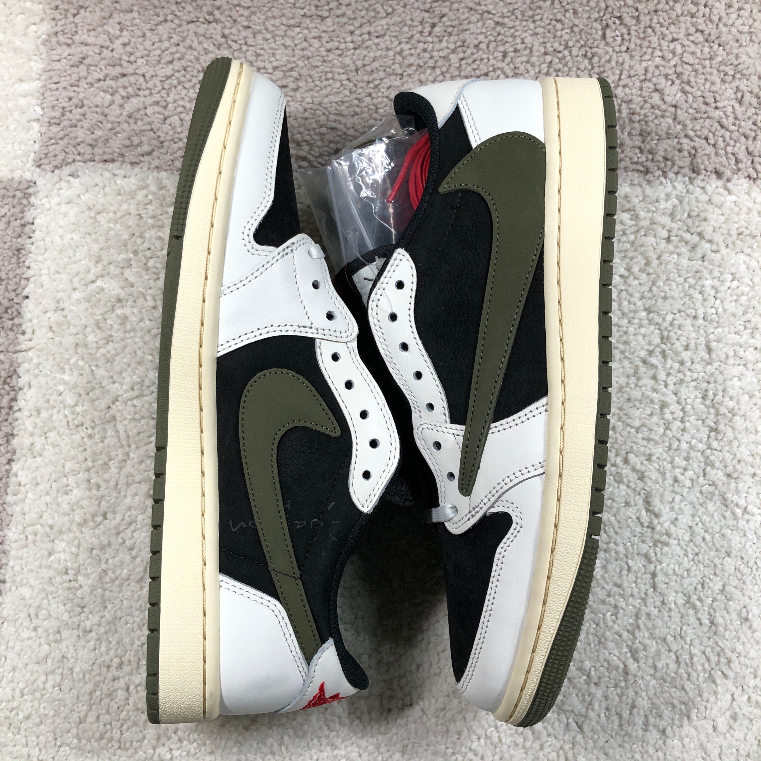 Travis Scott × Nike Women's Air Jordan 1 Low OG "Medium Olive"