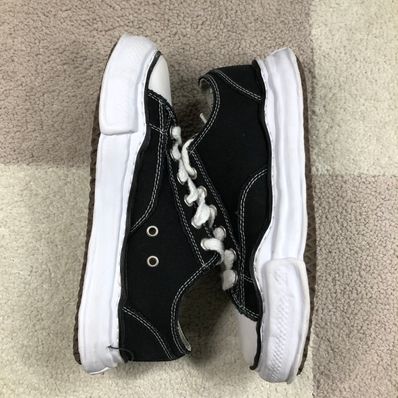 Maison MIHARA YASUHIRO PETERSON OG Sole Canvas Low-top Sneaker "Black" (A01FW702)