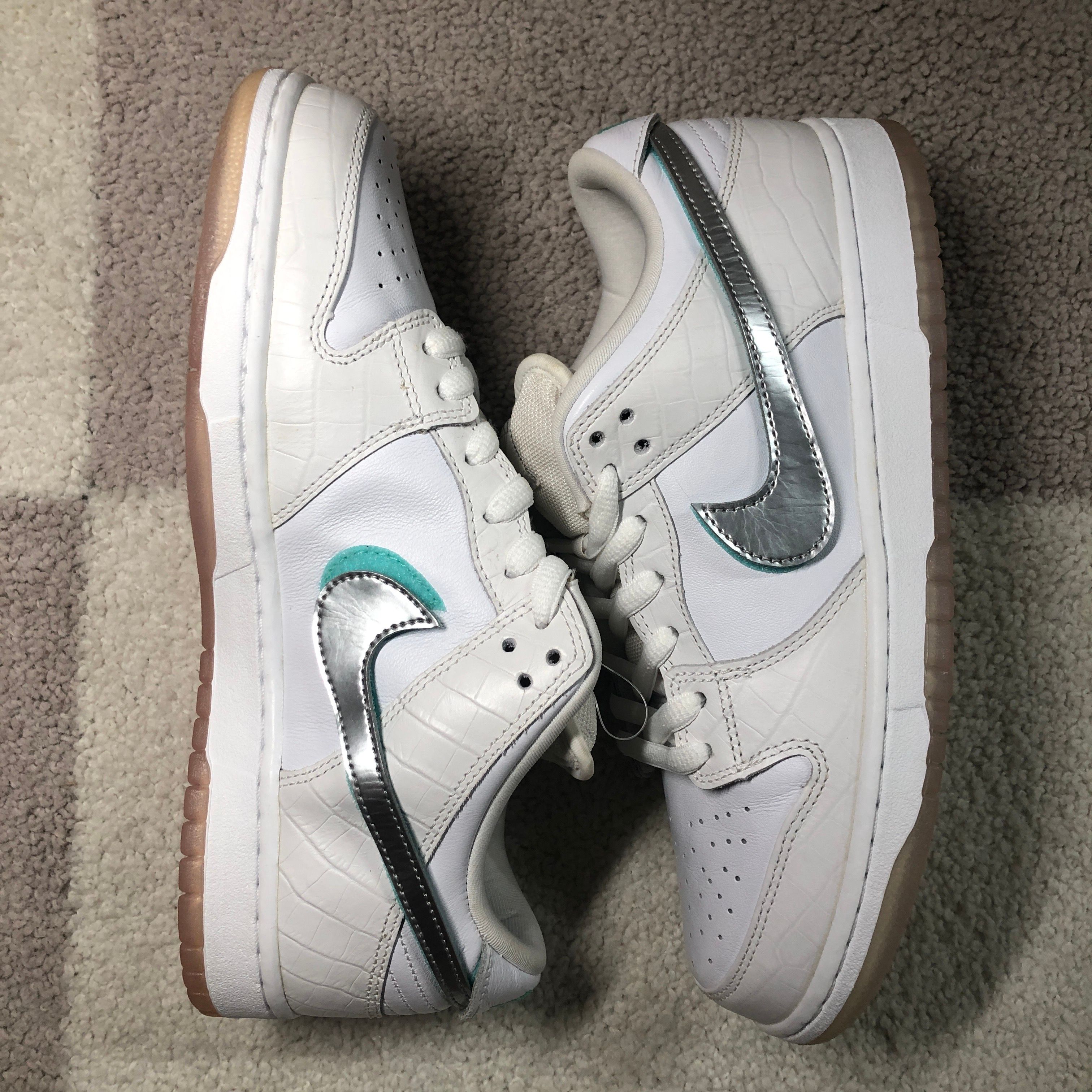 Diamond Supply Co. × Nike SB Dunk Low Pro "White"