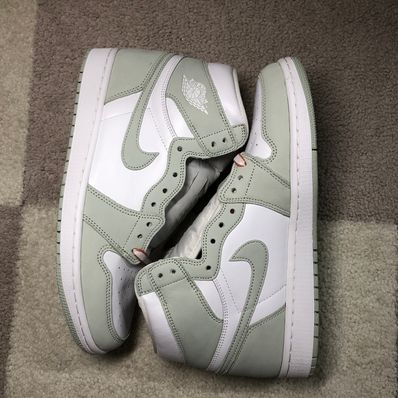 Nike Women's Air Jordan 1 High OG "Seafoam"