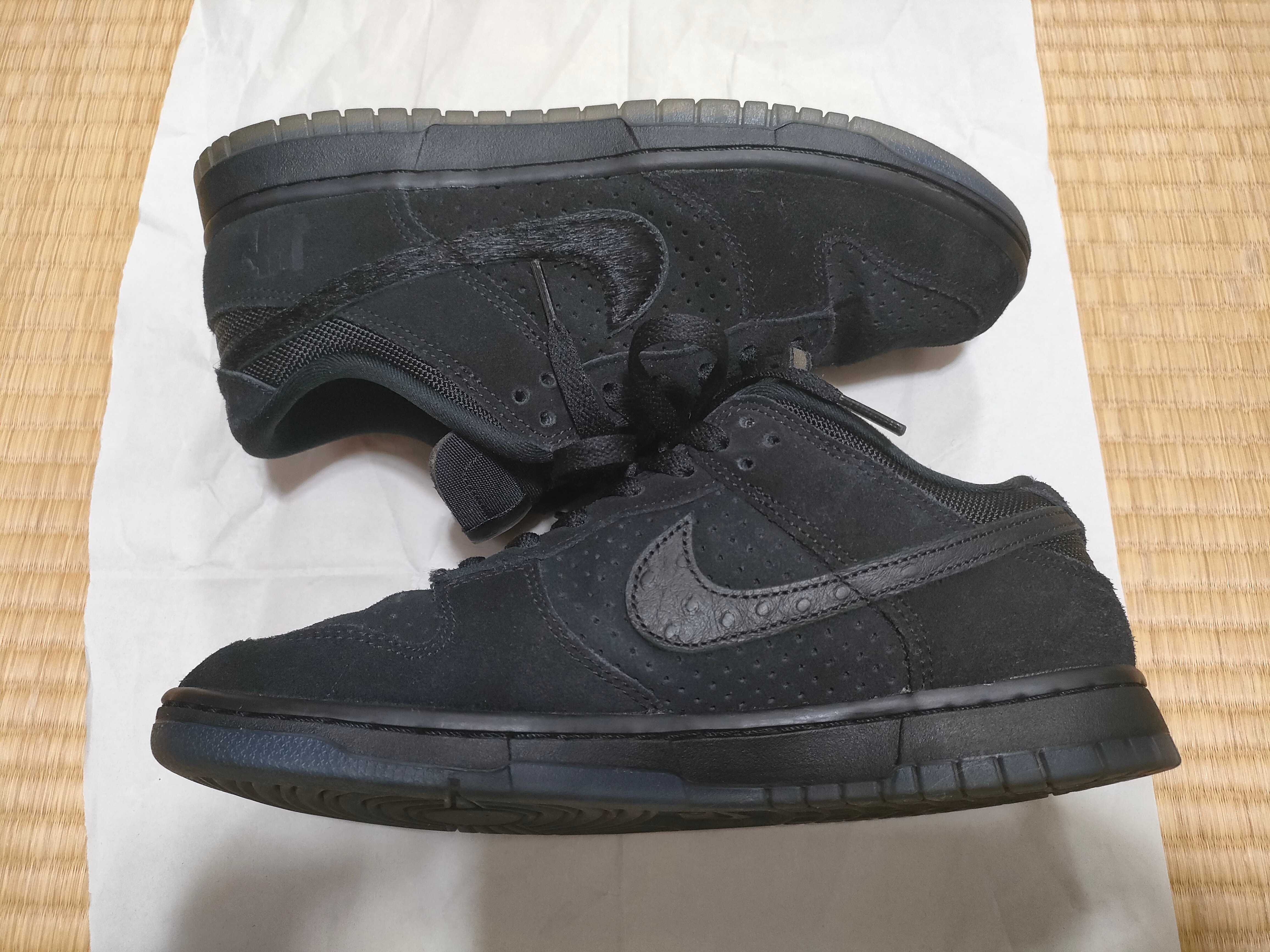 UNDEFEATED × Nike Dunk Low SP "5 ON IT"