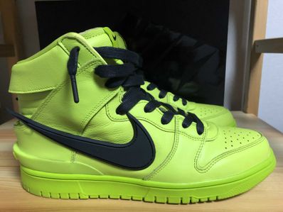 AMBUSH × NIKE DUNK HIGH "FLASH LIME"