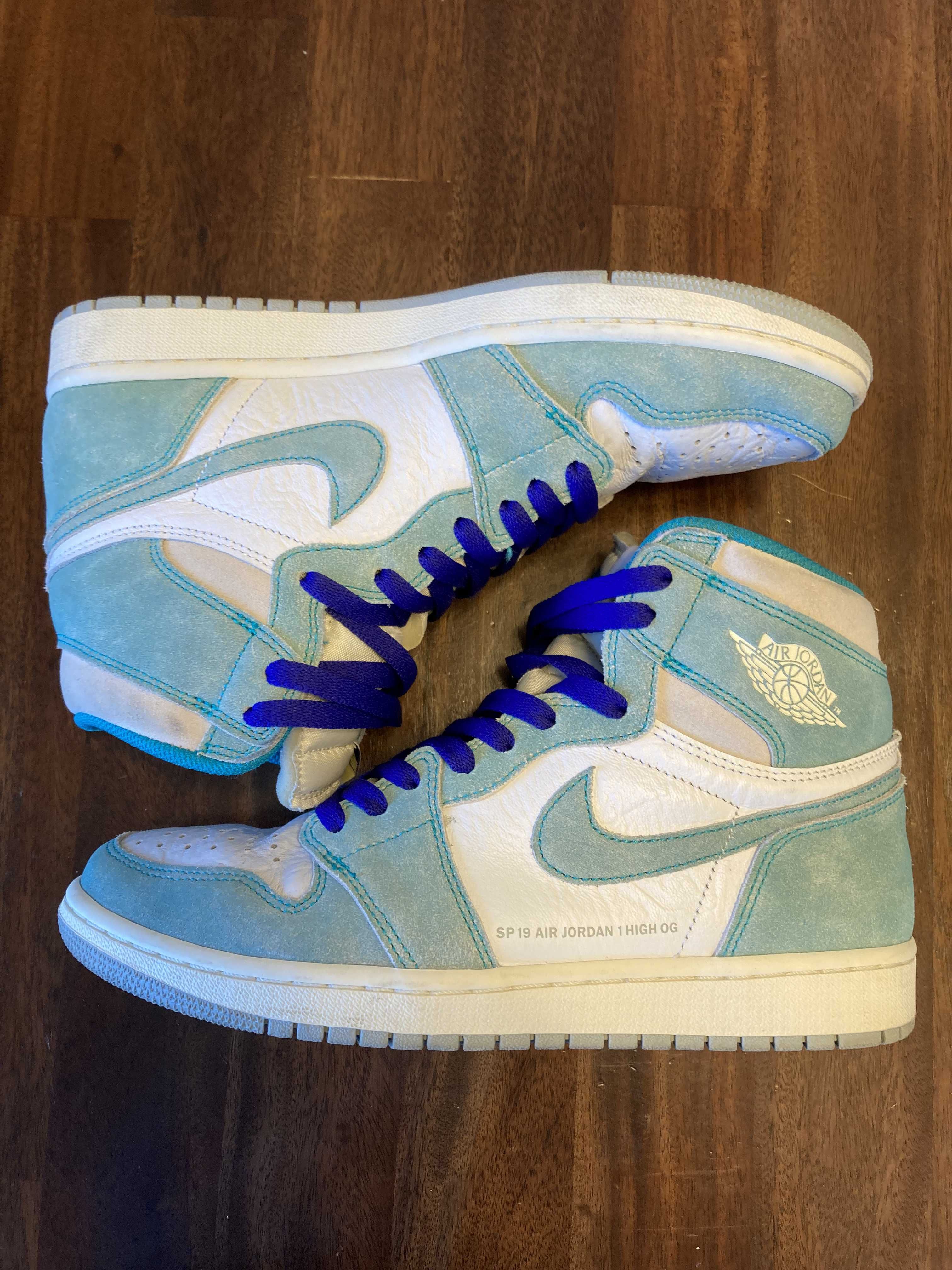 Nike Air Jordan 1 Retro High OG "Turbo Green"