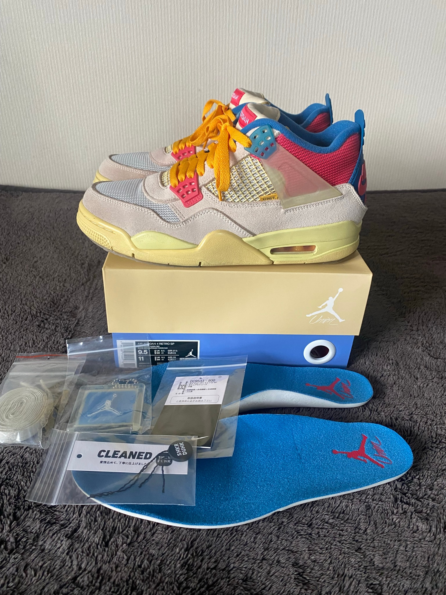 UNION × Nike Air Jordan 4 SP "Guava Ice/Light Fusion Red"