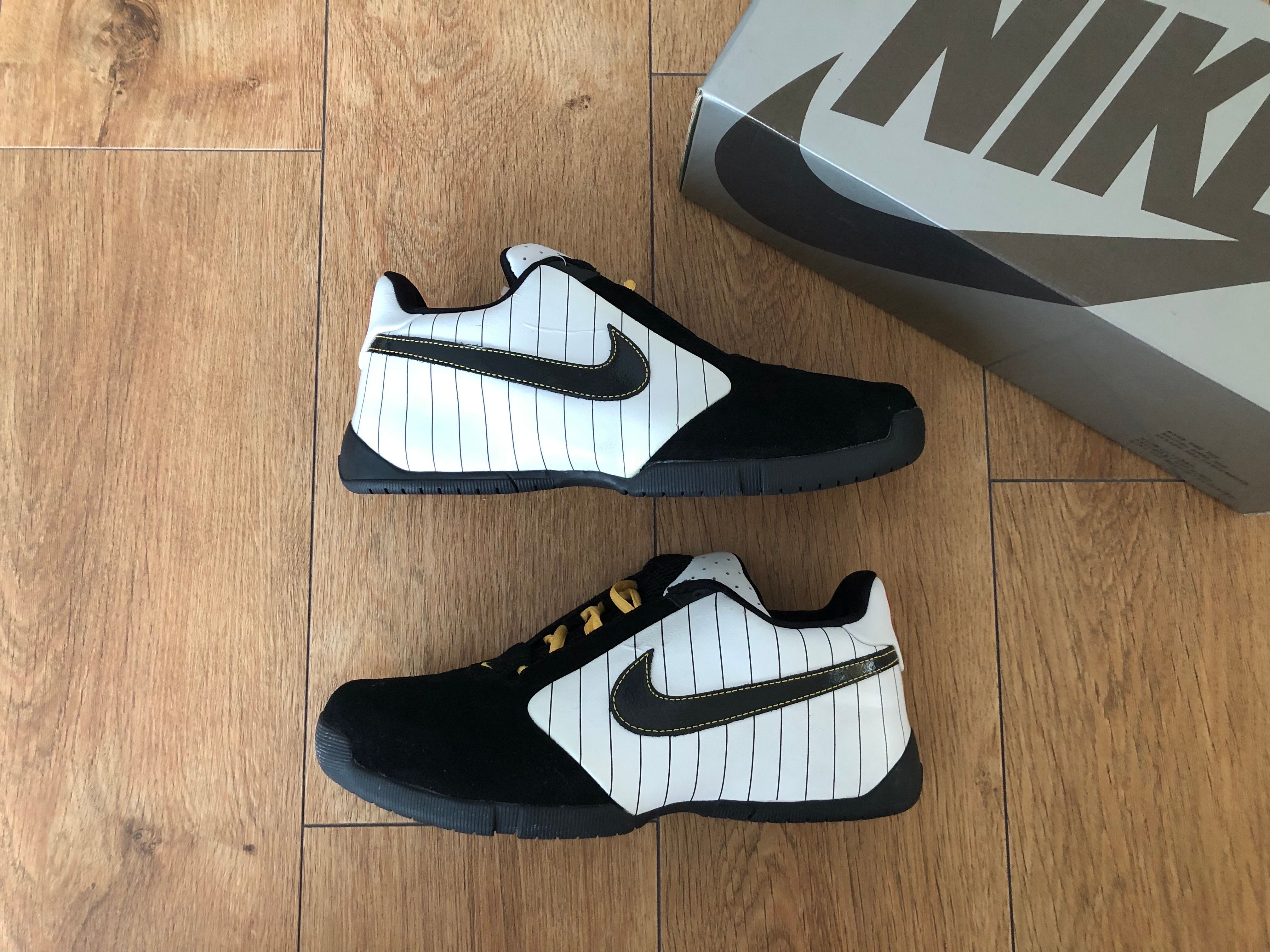 Nike Zoom Air URL "Hanshin Tigers"