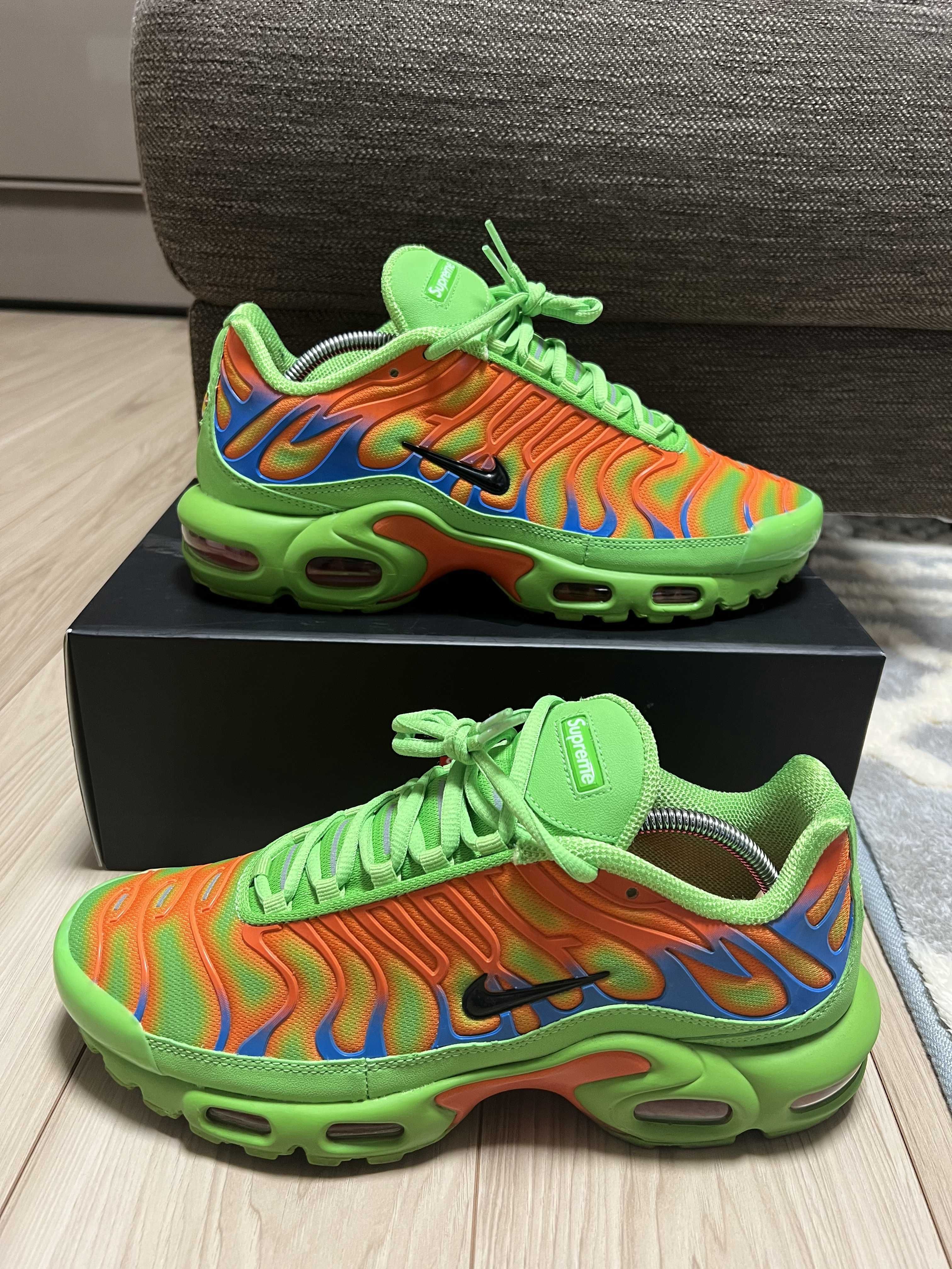 Supreme × Air Max Plus TN "Mean Green"