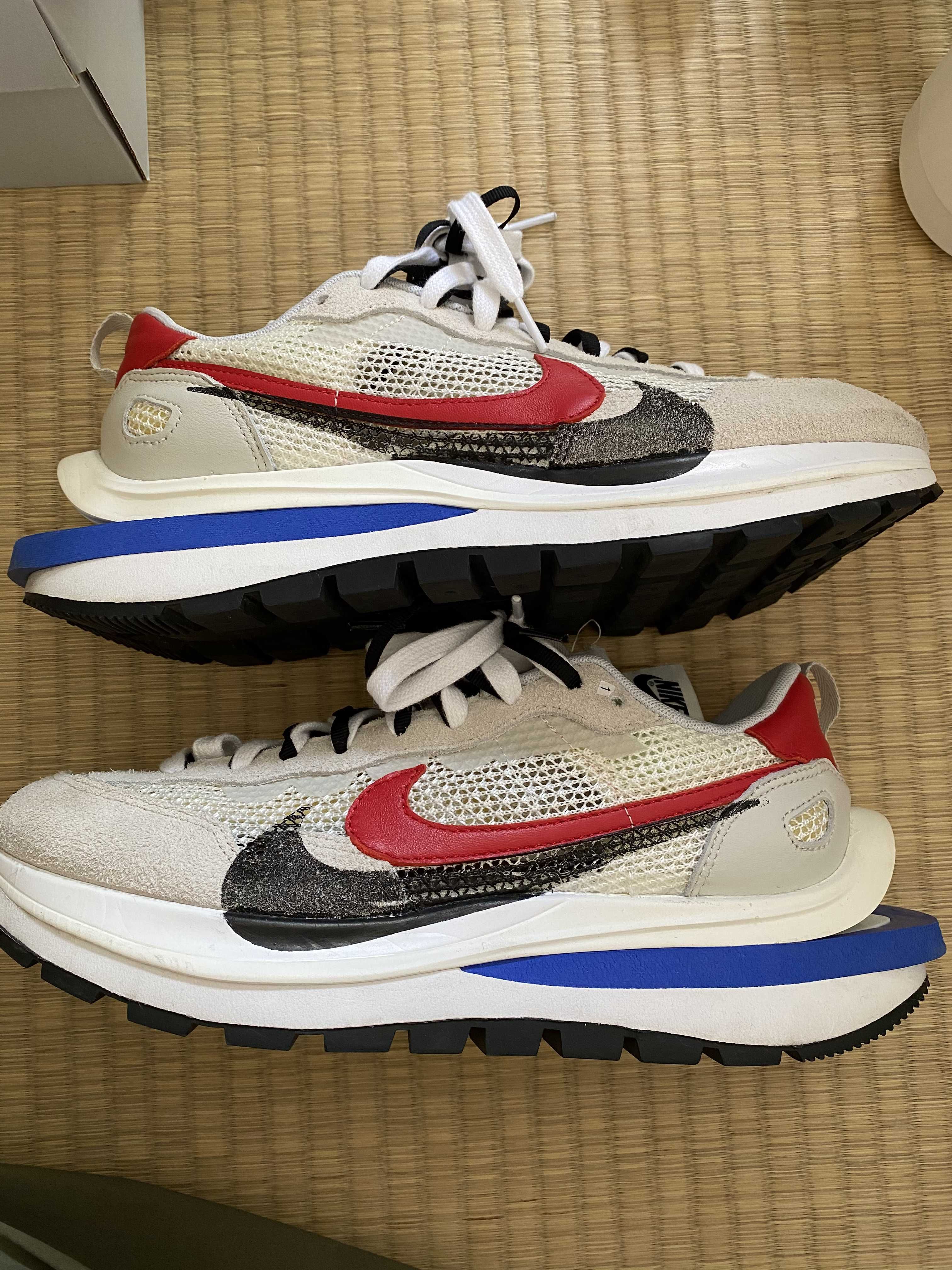 sacai × Nike Vapor Waffle "Royal Fuchsia"