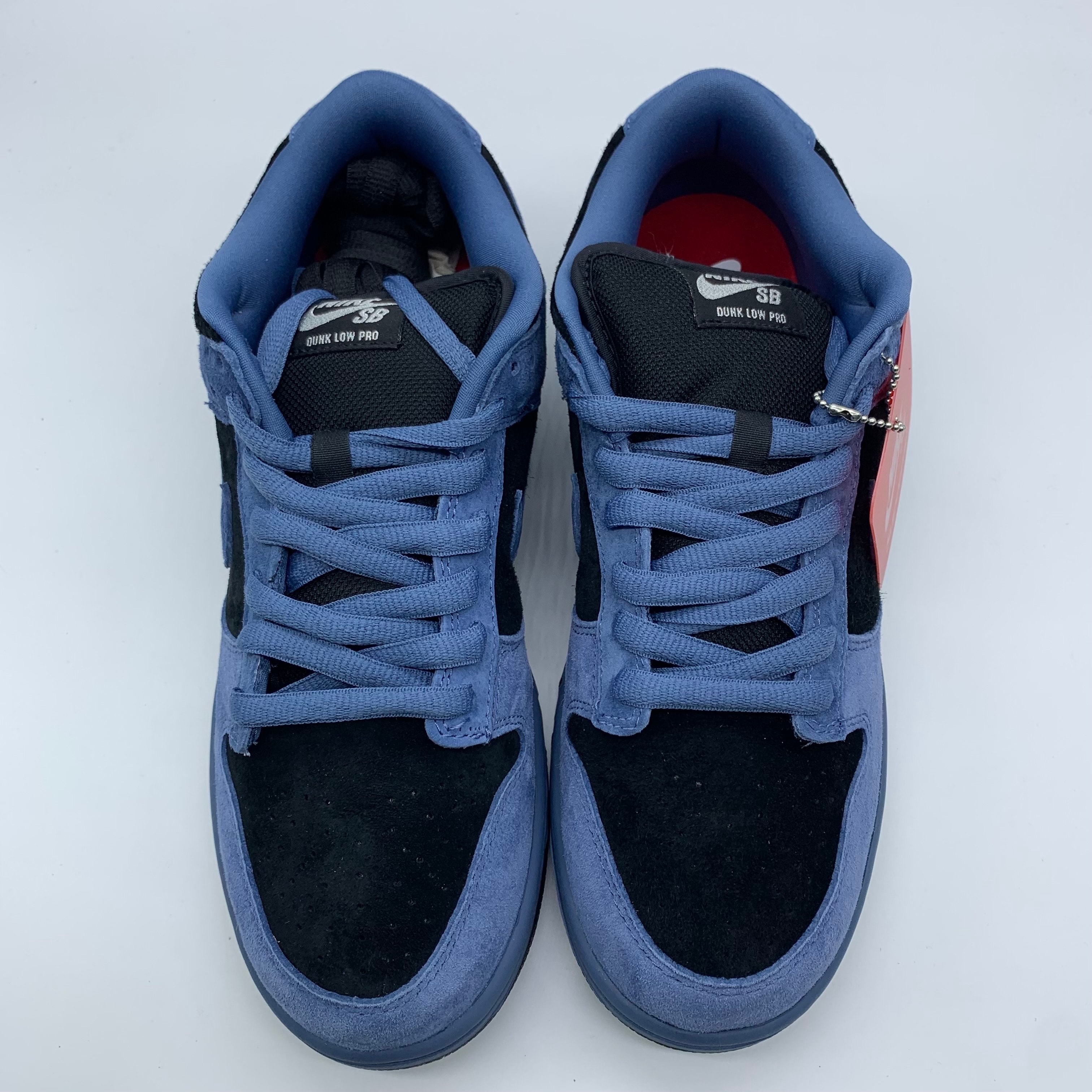 シュプリーム × ナイキ SB ダンク ロー 