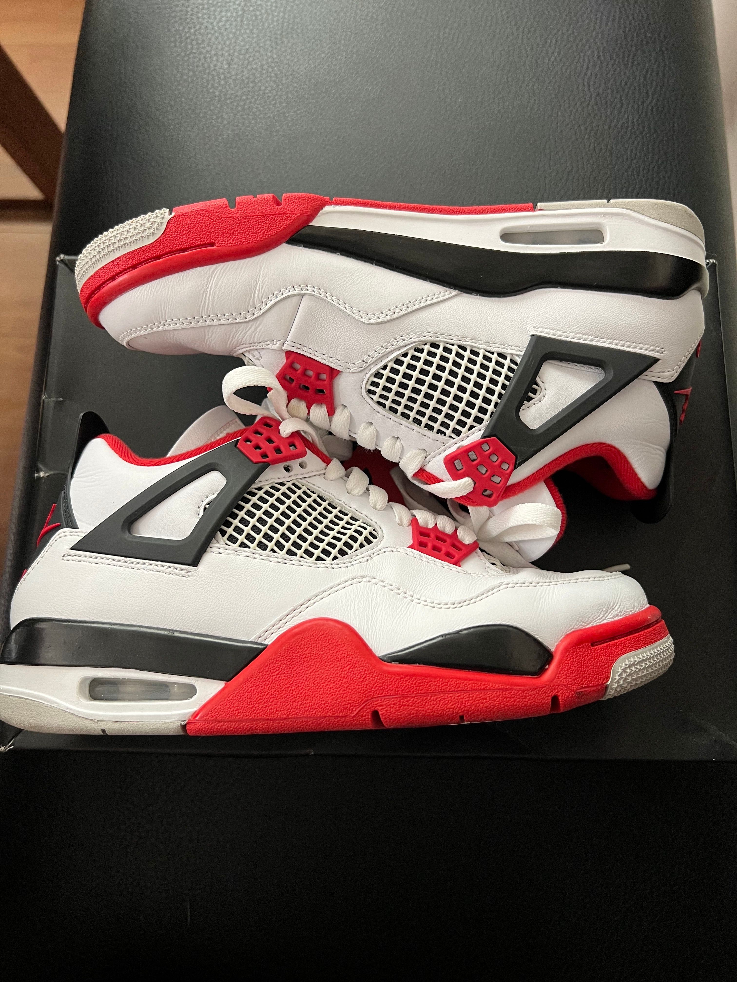 Nike Air Jordan 4 Retro OG "Fire Red" (2020)