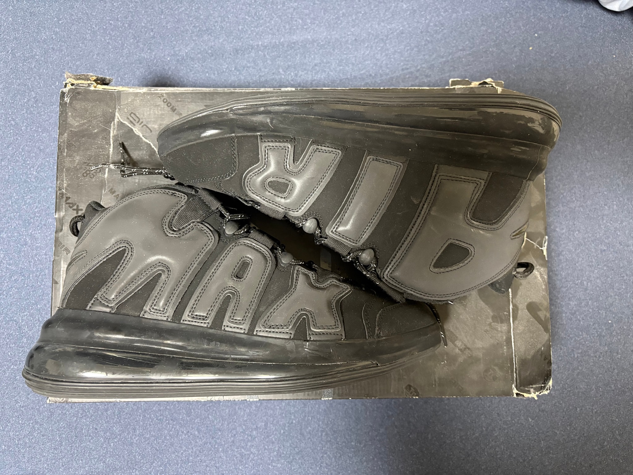 NIKE AIR MORE UPTEMPO 720 BLACK / METALLIC BLACK