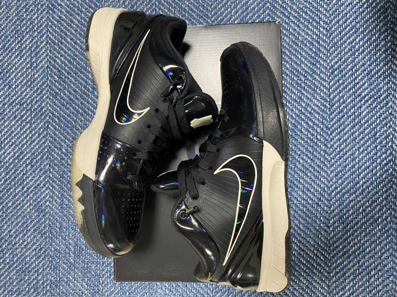 UNDEFEATED × Nike Kobe 4 Protro "Black Mamba"