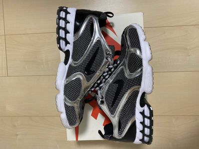 STUSSY × NIKE AIR ZOOM SPIRIDON CAGED "PURE PLATINUM/BLACK-WHITE"