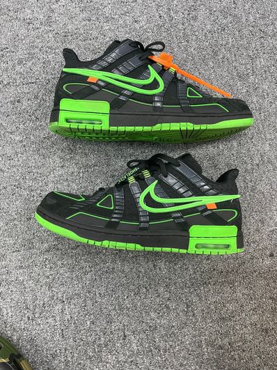 Off-White × Nike Air Rubber Dunk "Black/Green Strike"