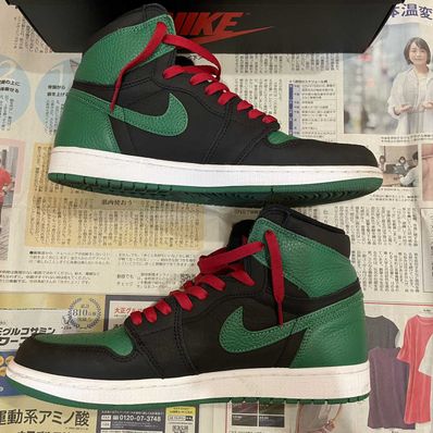 Nike Air Jordan 1 Retro High OG "Black/Pine Green" (2020)