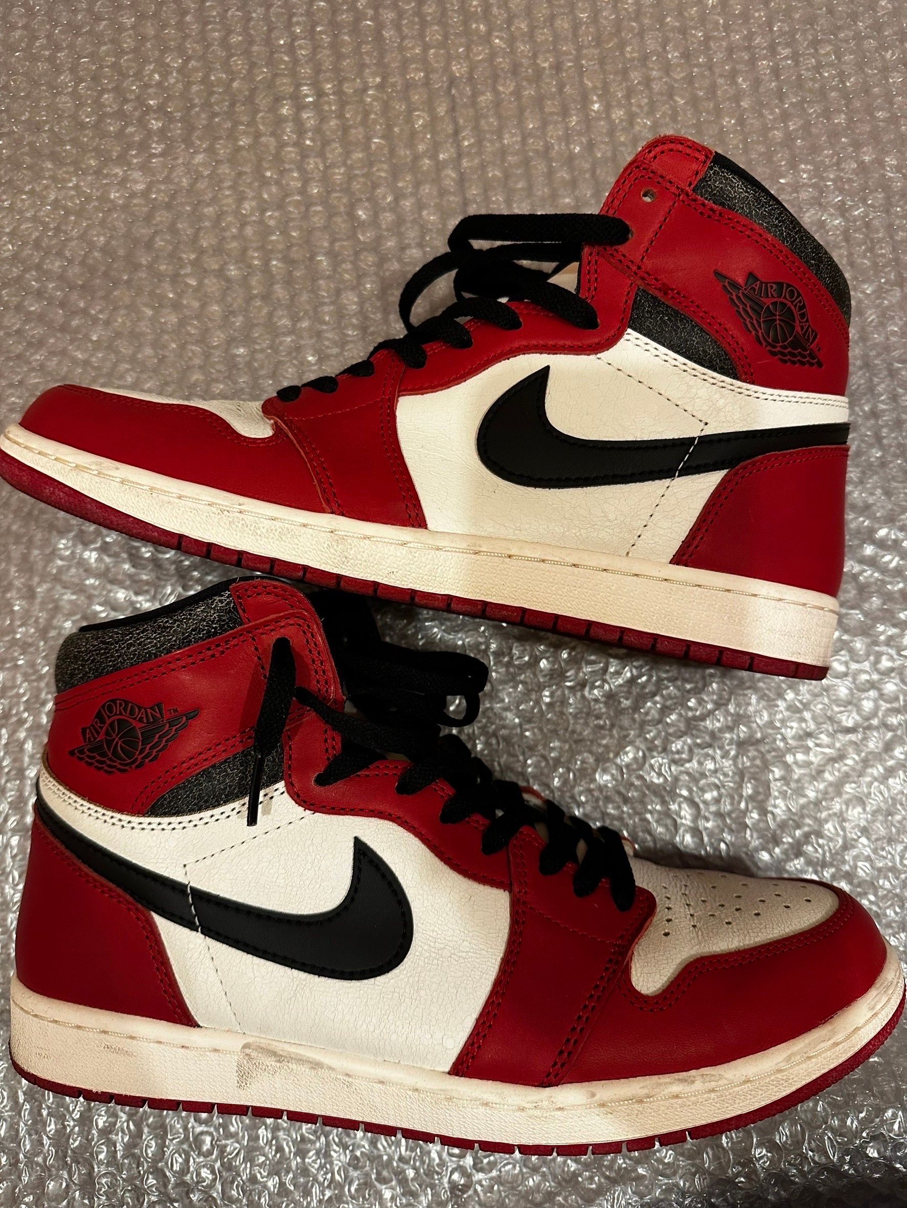 Nike Air Jordan 1 High OG "Lost & Found/Chicago"