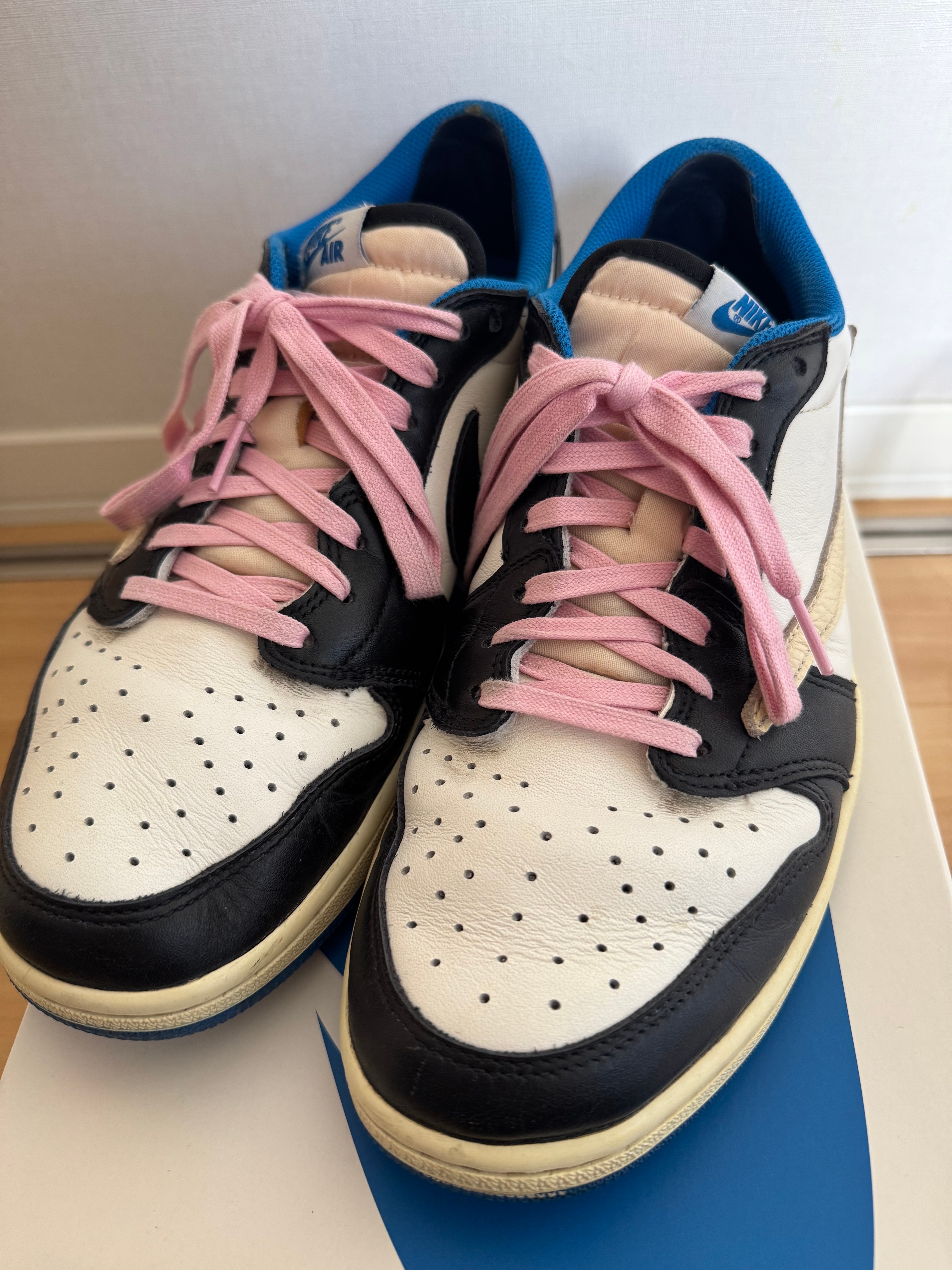 Travis Scott × fragment design × Nike Air Jordan 1 Low OG SP "Military Blue"