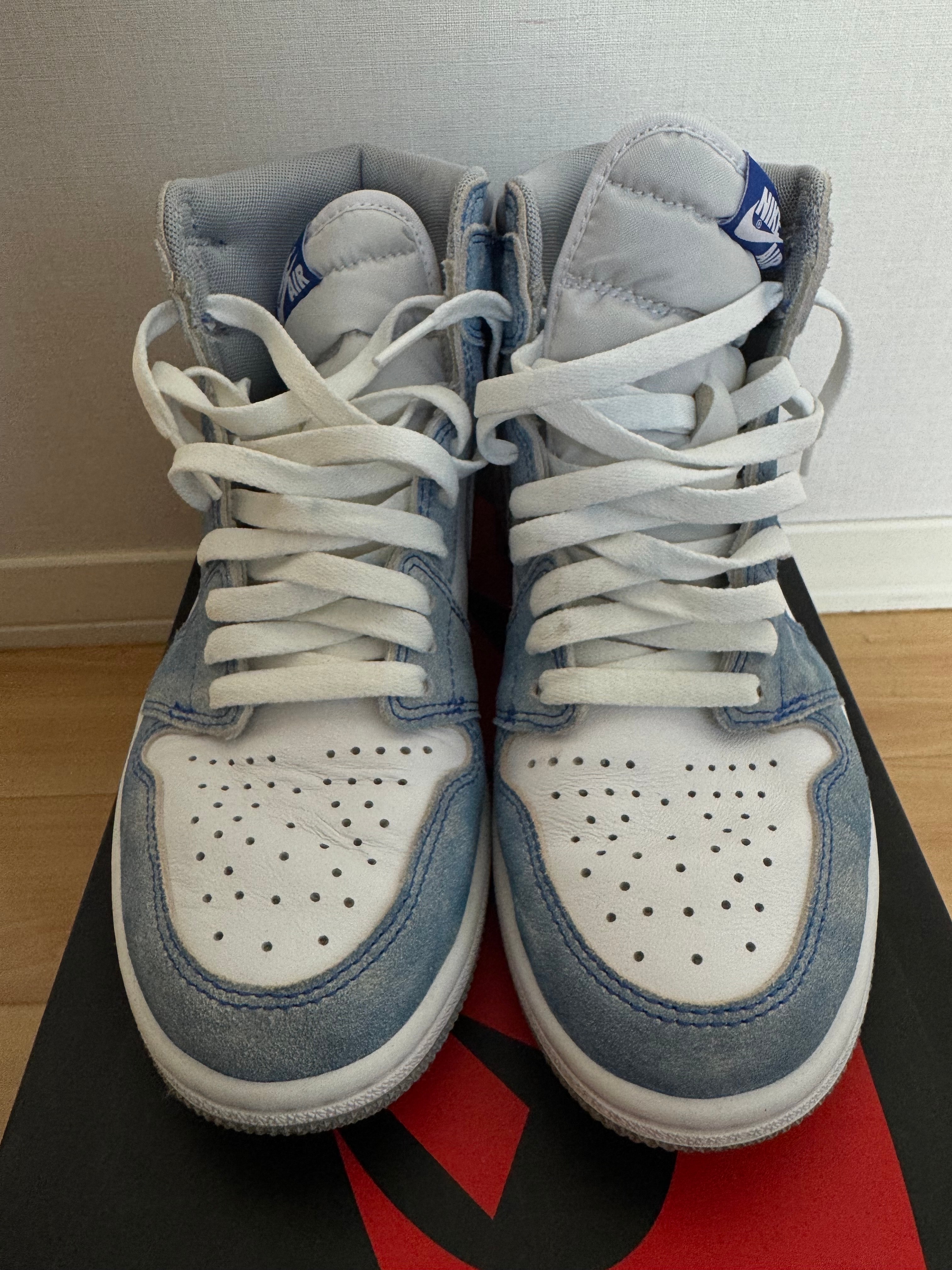 Nike Air Jordan 1 High OG "Hyper Royal"