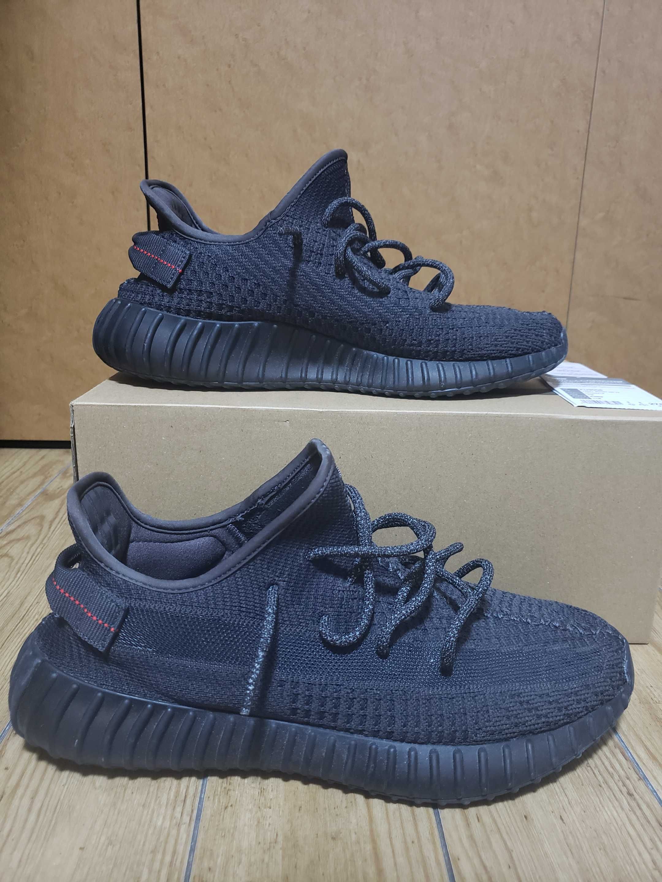 adidas YEEZY Boost 350 V2 "Black"