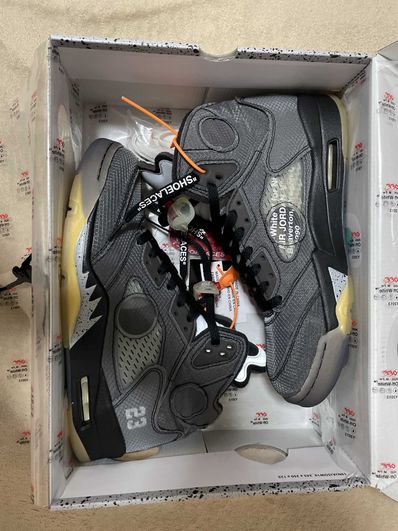 Off-White × Nike Air Jordan 5 "Black/Muslin/Fire Red"
