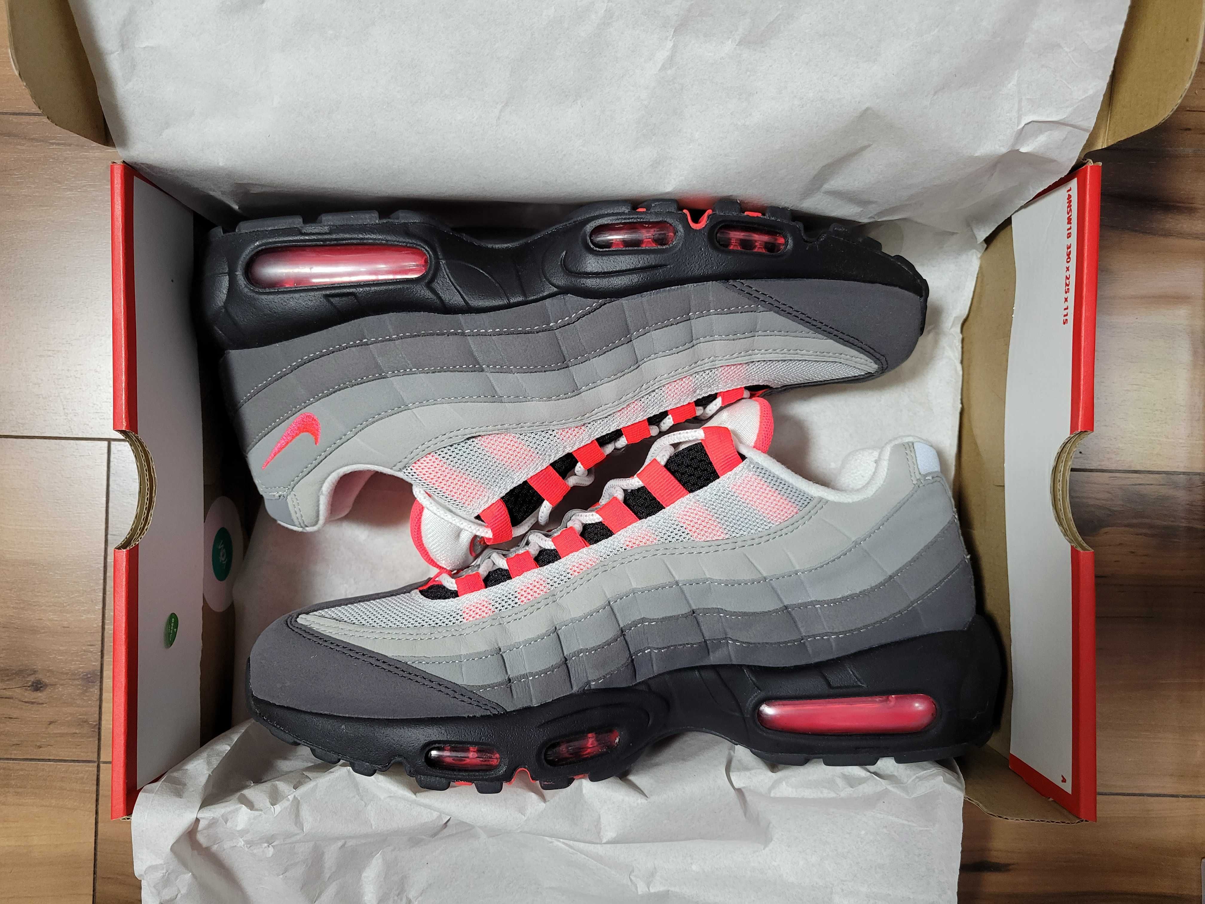 Nike Air Max 95 OG "White/Solar Red"