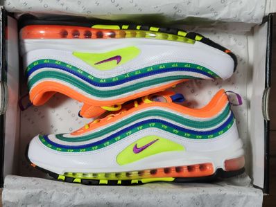 Nike Air Max On-Air "London"