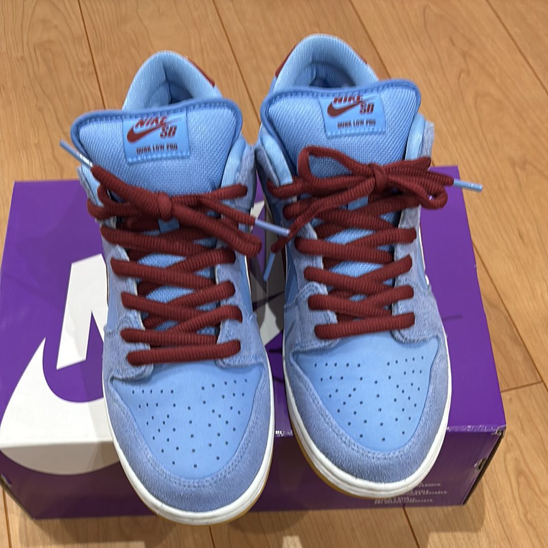 Nike SB Dunk Low Pro "Philadelphia Phillies/Valor Blue and Team Maroon"