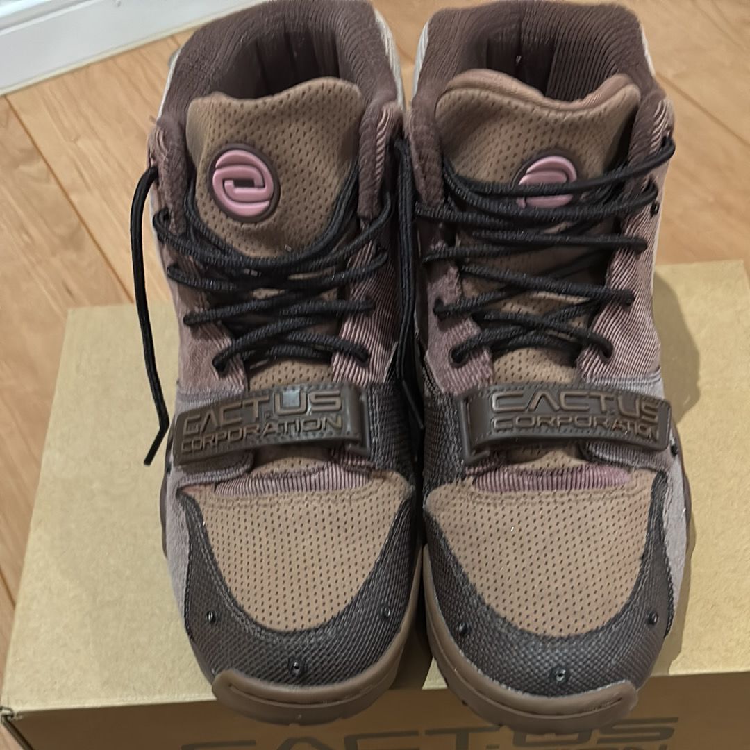 Travis Scott x Nike Air Trainer 1 SP "Archaeo Brown and Rust Pink"