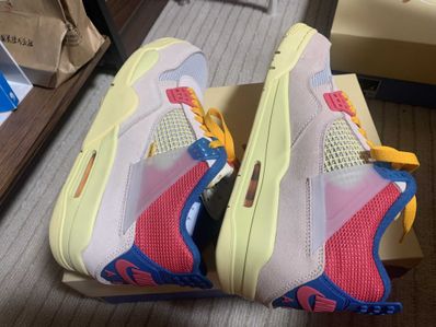 UNION × Nike Air Jordan 4 SP "Guava Ice/Light Fusion Red"