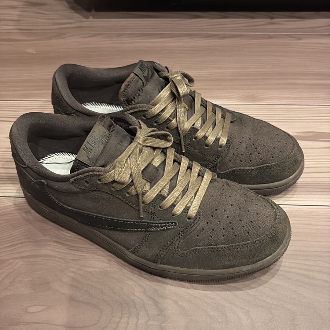 Travis Scott × Nike Air Jordan 1 Low OG SP "Velvet Brown and Dark Mocha"