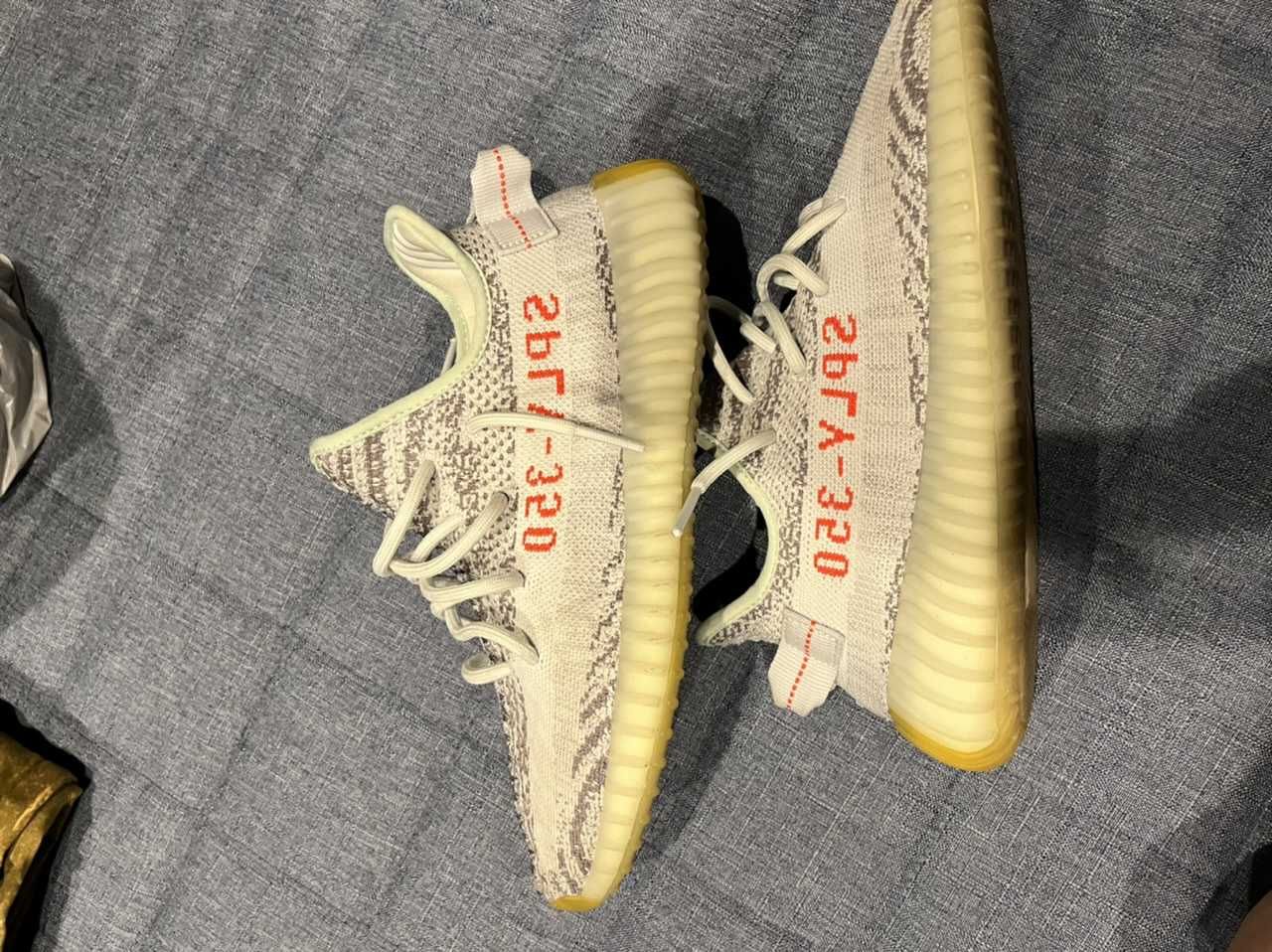 adidas YEEZY Boost 350 V2 "Blue Tint"