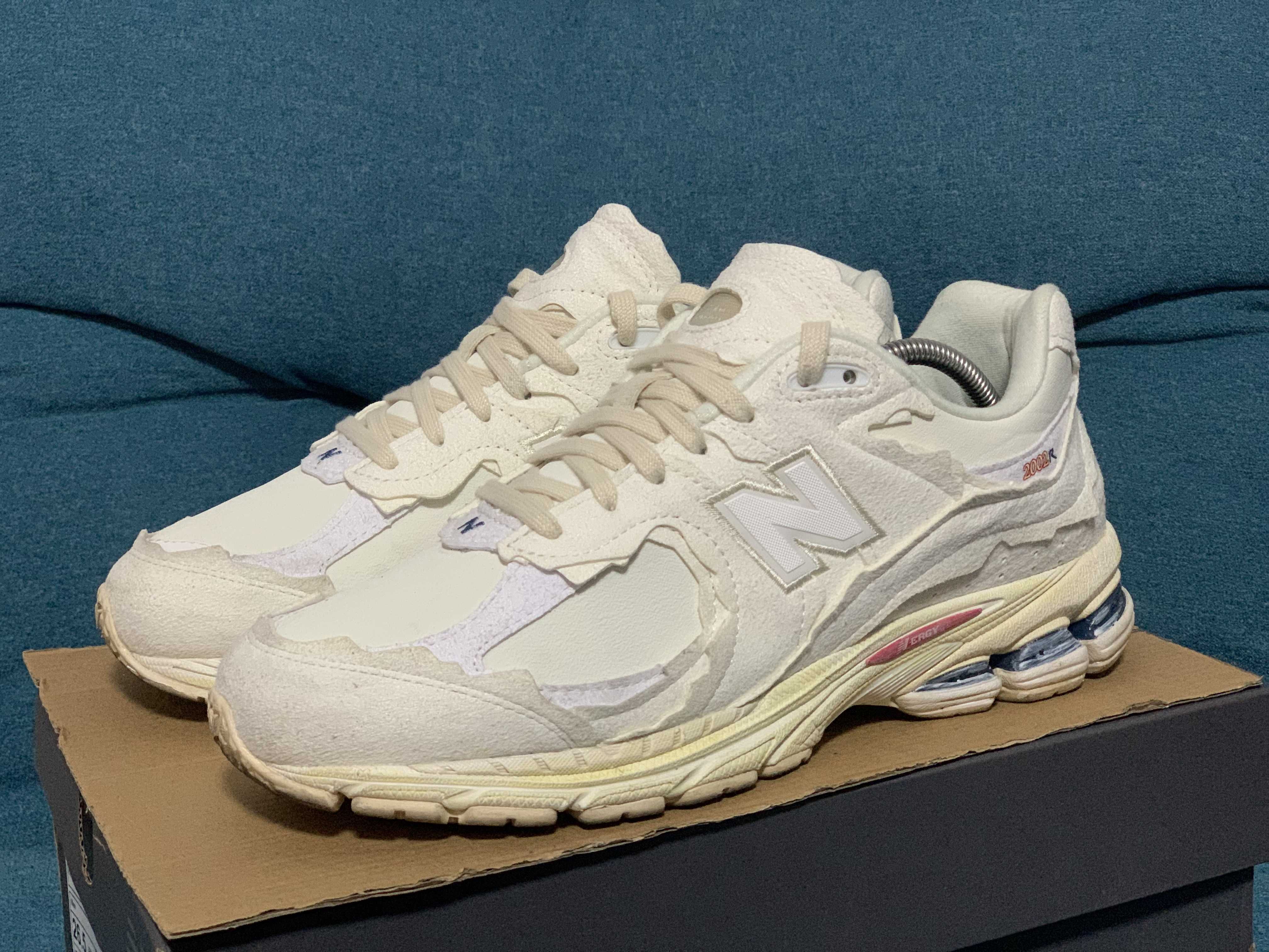 New Balance 2002R "Sea Salt"