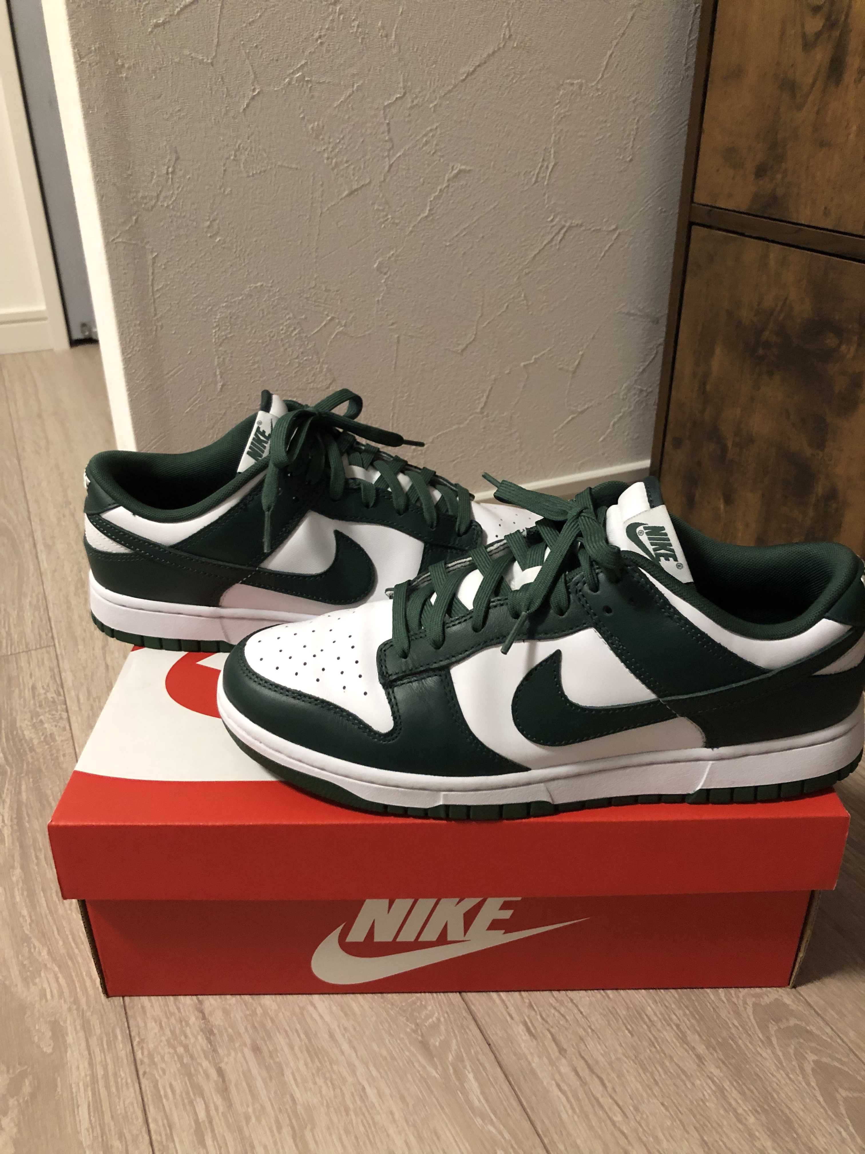 Nike Dunk Low Retro "Varsity Green/Team Green"