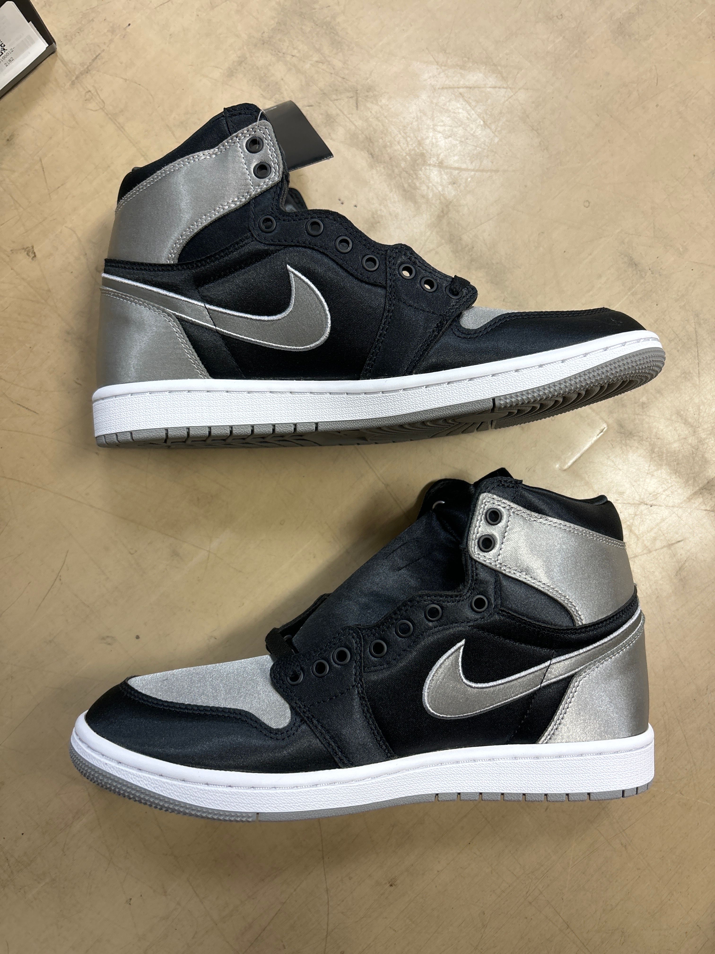 Nike Women's Air Jordan 1 Retro High OG "Satin Shadow"