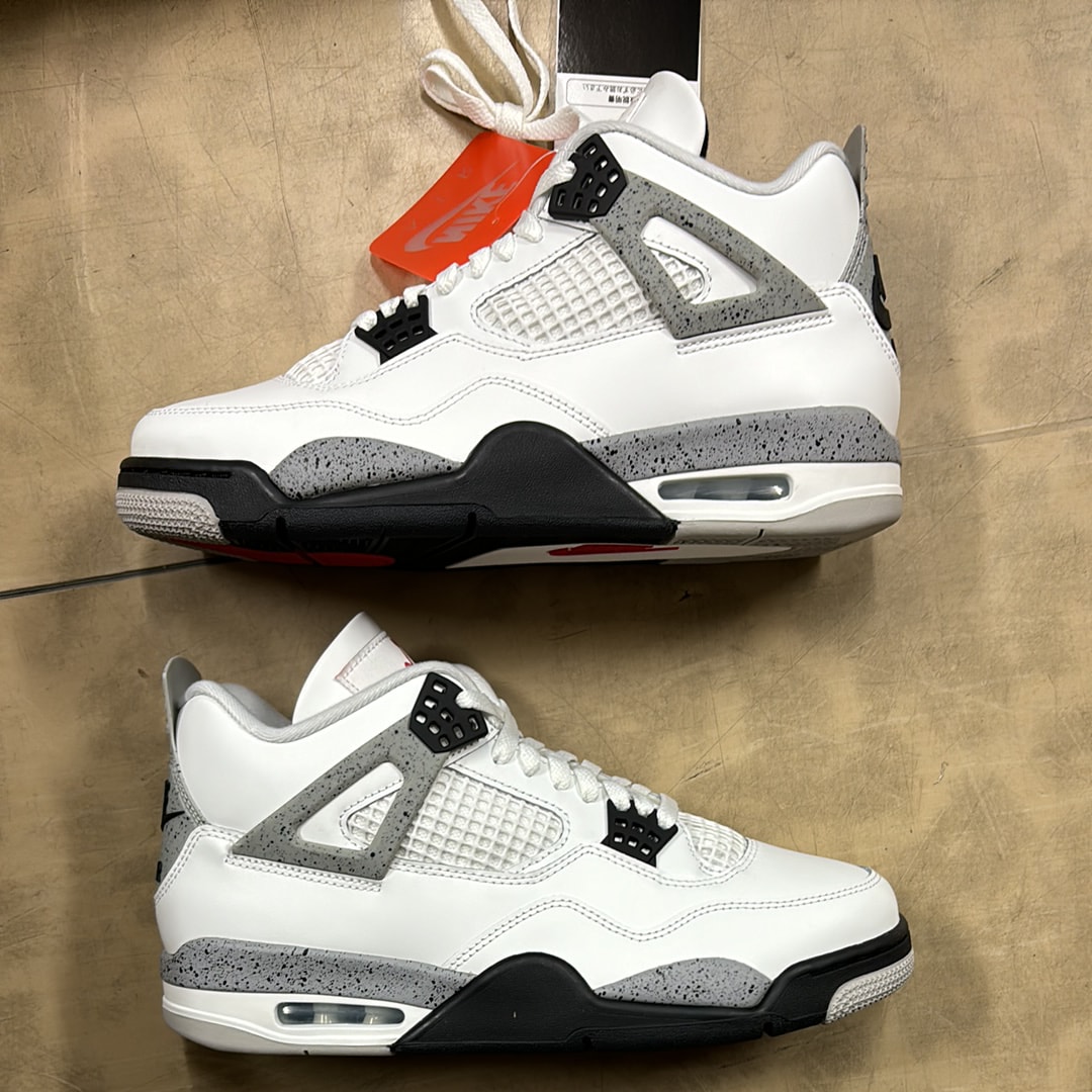 Nike Air Jordan 4 Retro "White/Cement" (2025)