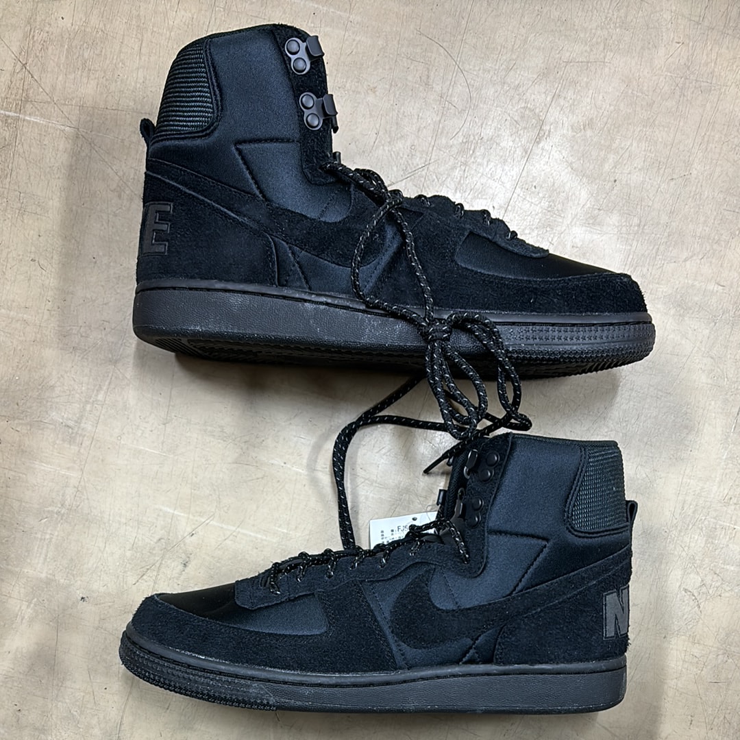 ナイキ ターミネーター (NIKE Terminator) の新作・中古通販