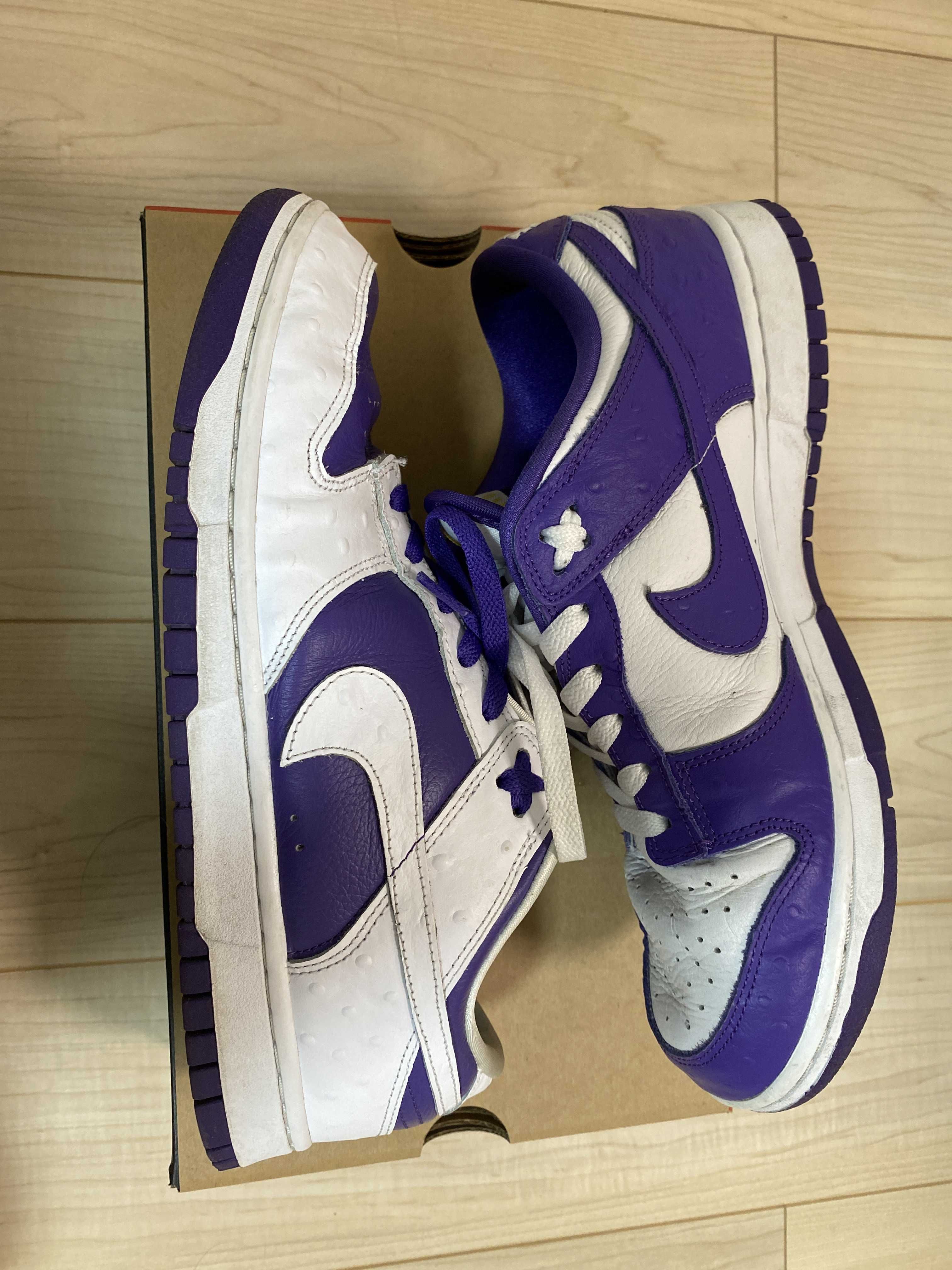 Nike Women's Dunk Low "Made You Look"