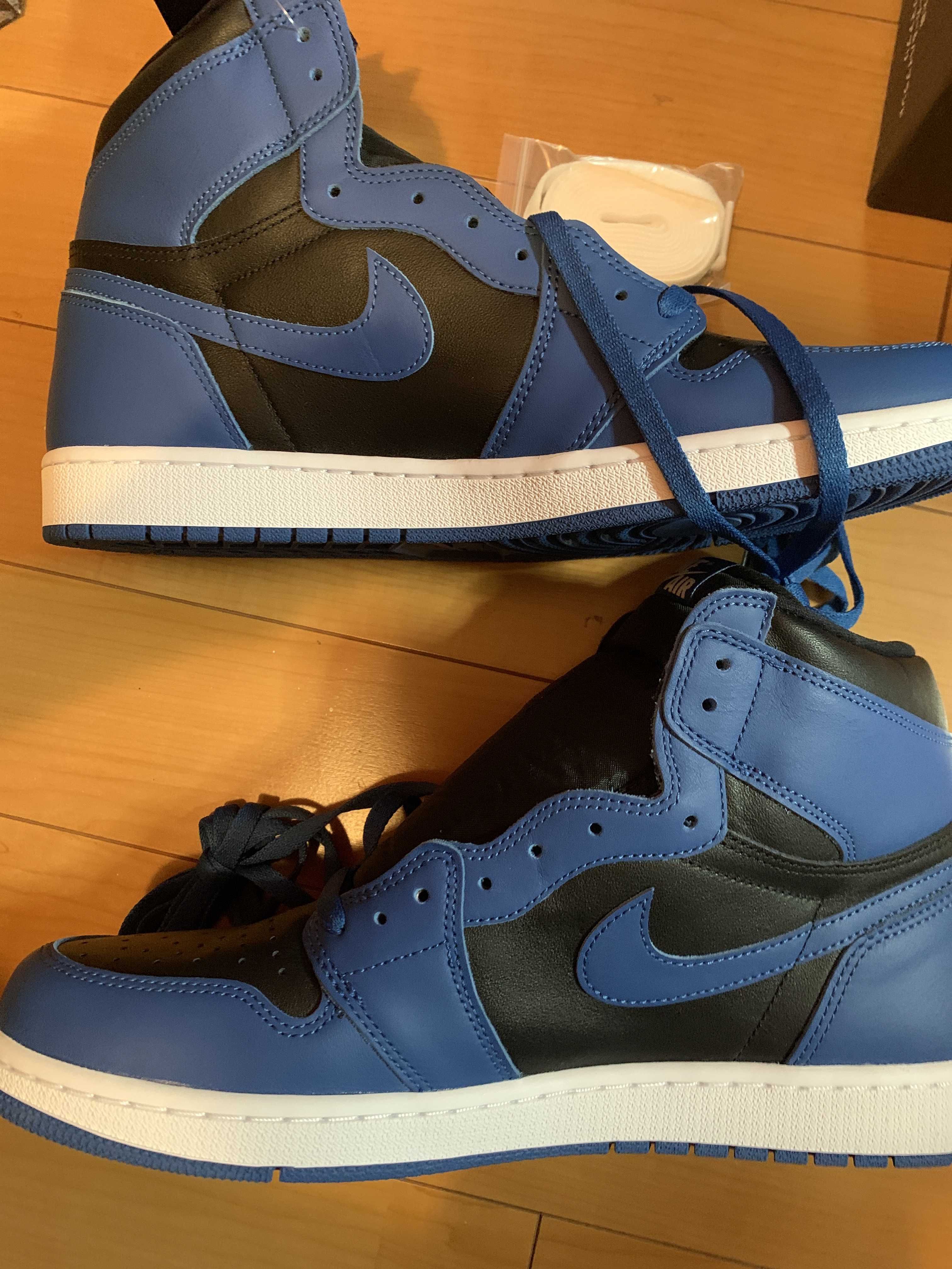 Nike Air Jordan 1 Retro High OG "Dark Marina Blue"