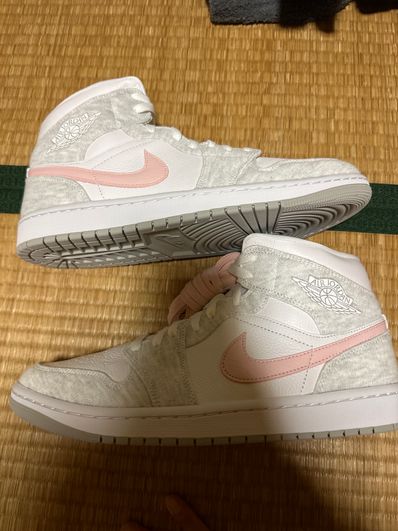 Nike Women's Air Jordan 1 Mid SE "Light Iron Ore"