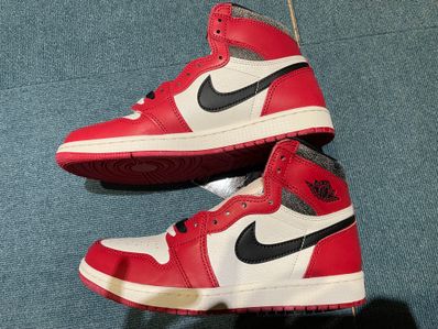 Nike Air Jordan 1 High OG "Lost & Found/Chicago"
