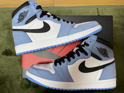 Nike Air Jordan 1 High OG "University Blue"