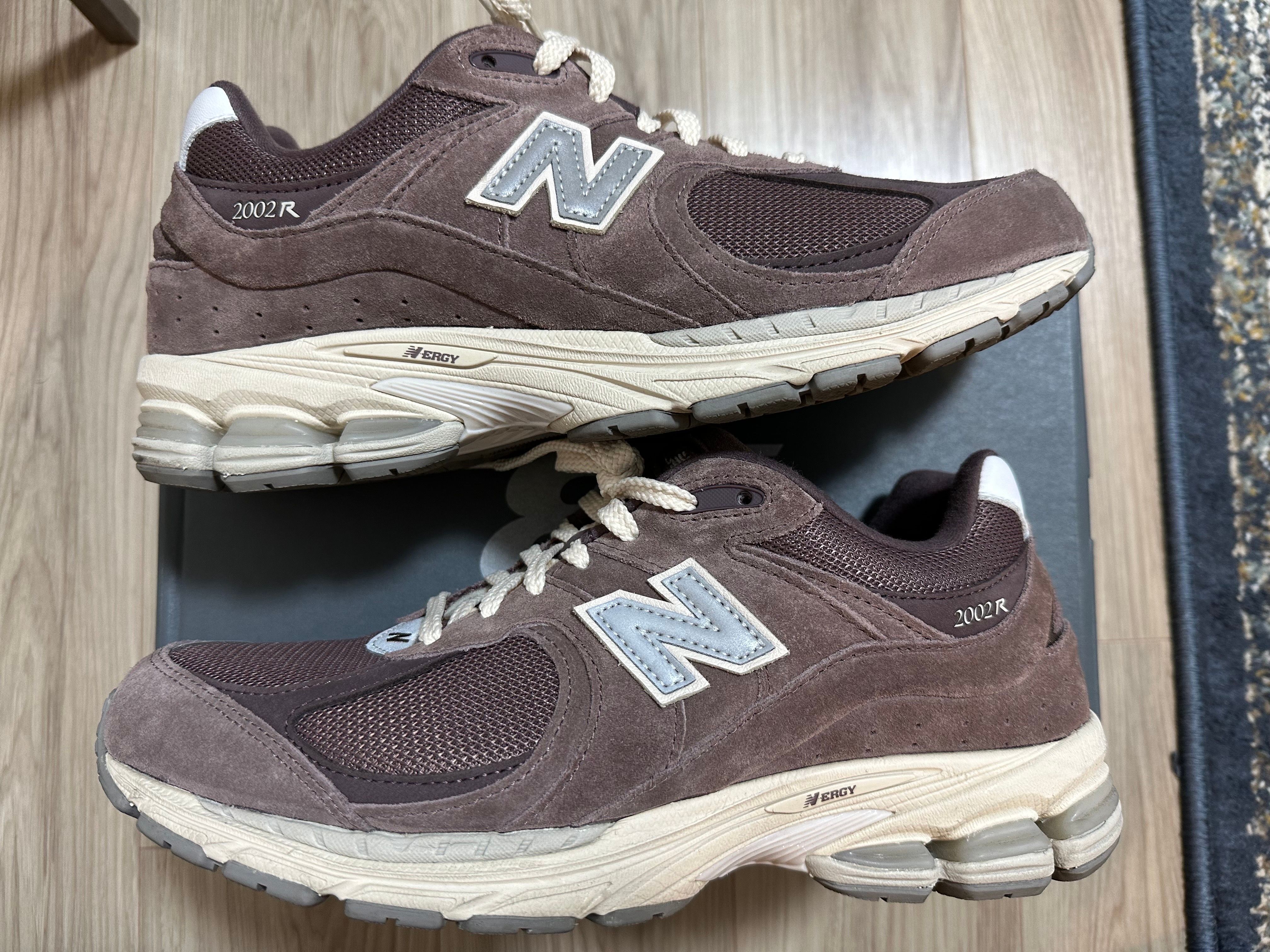 New Balance 2002R "Black Fig"