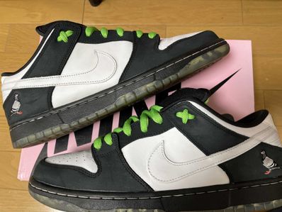 STAPLE × Nike SB Dunk Low "Pigeon Black/White"