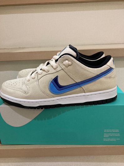 Nike SB Dunk Low "Light Cream"