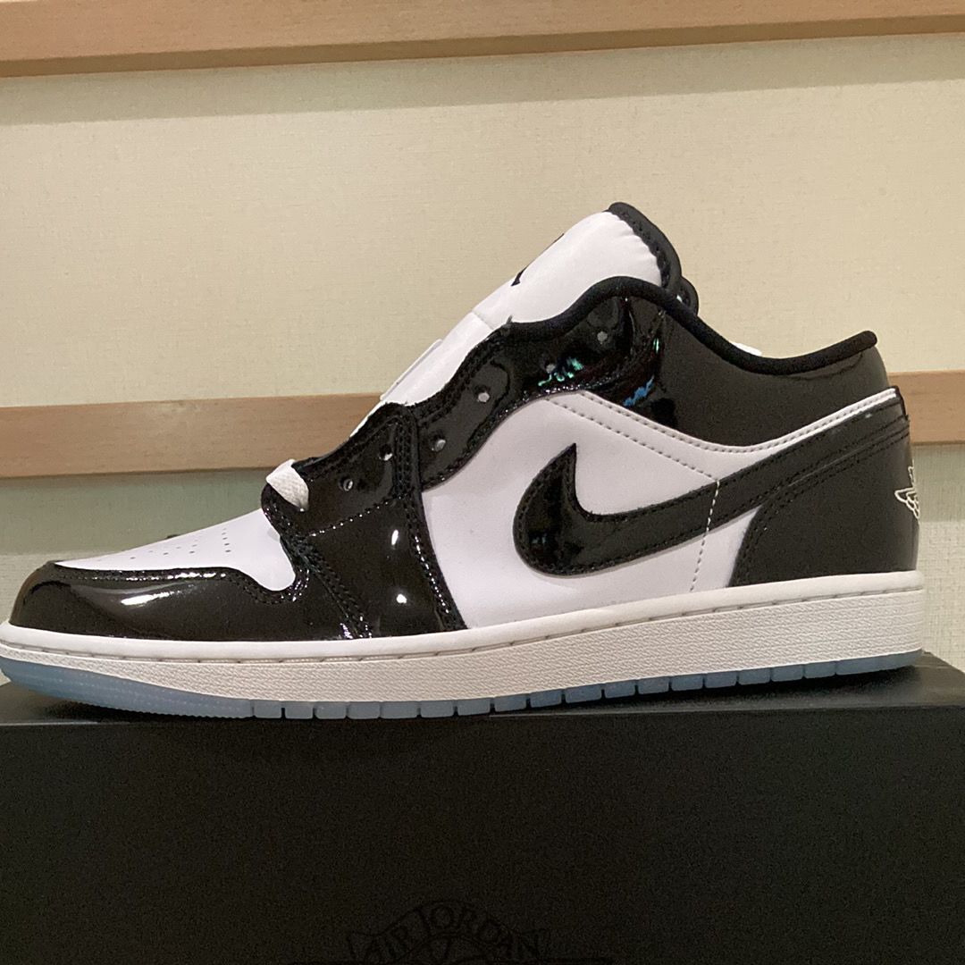 Nike Air Jordan 1 Low "Concord"