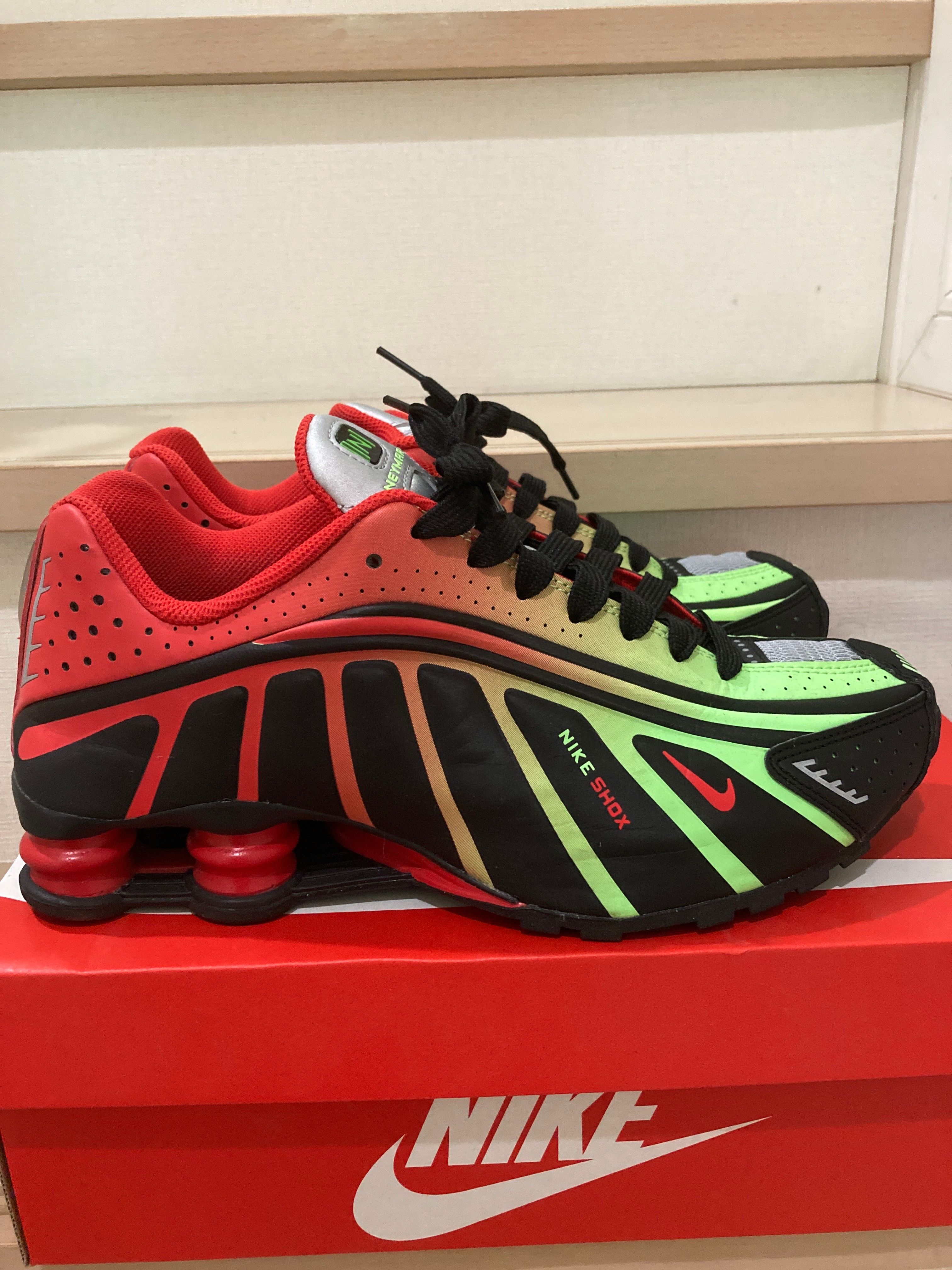 Nike Shox R4 "Neymar Black"