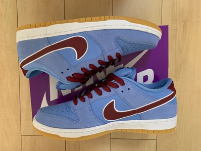 Nike SB Dunk Low Pro "Philadelphia Phillies/Valor Blue and Team Maroon"