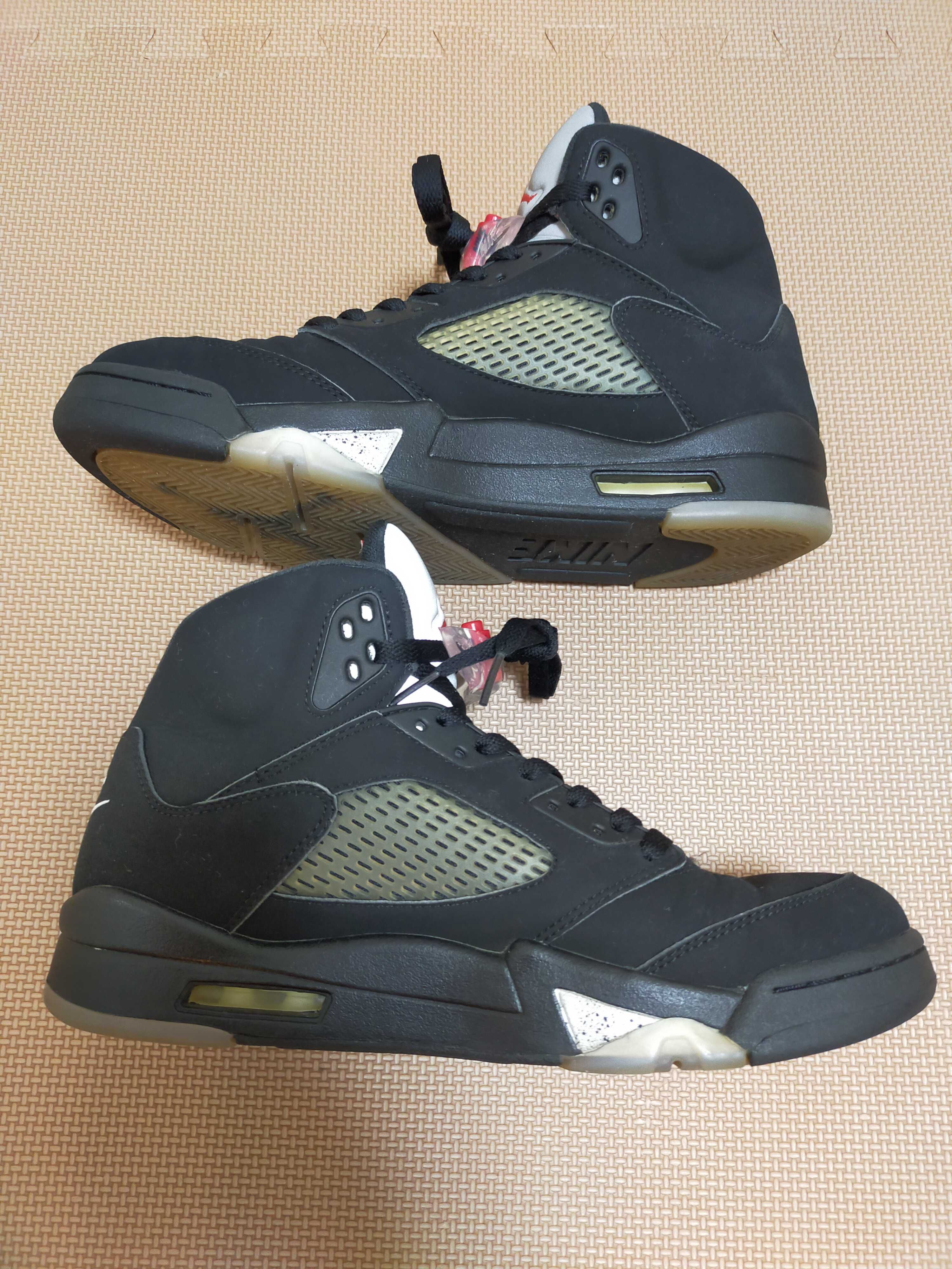 Nike Air Jordan 5 Retro OG "Black/Fire Red/Metallic Silver/White" (2016)