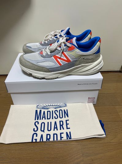 KITH × New Balance 990V6 Madison Square Garden "Sanddrift"