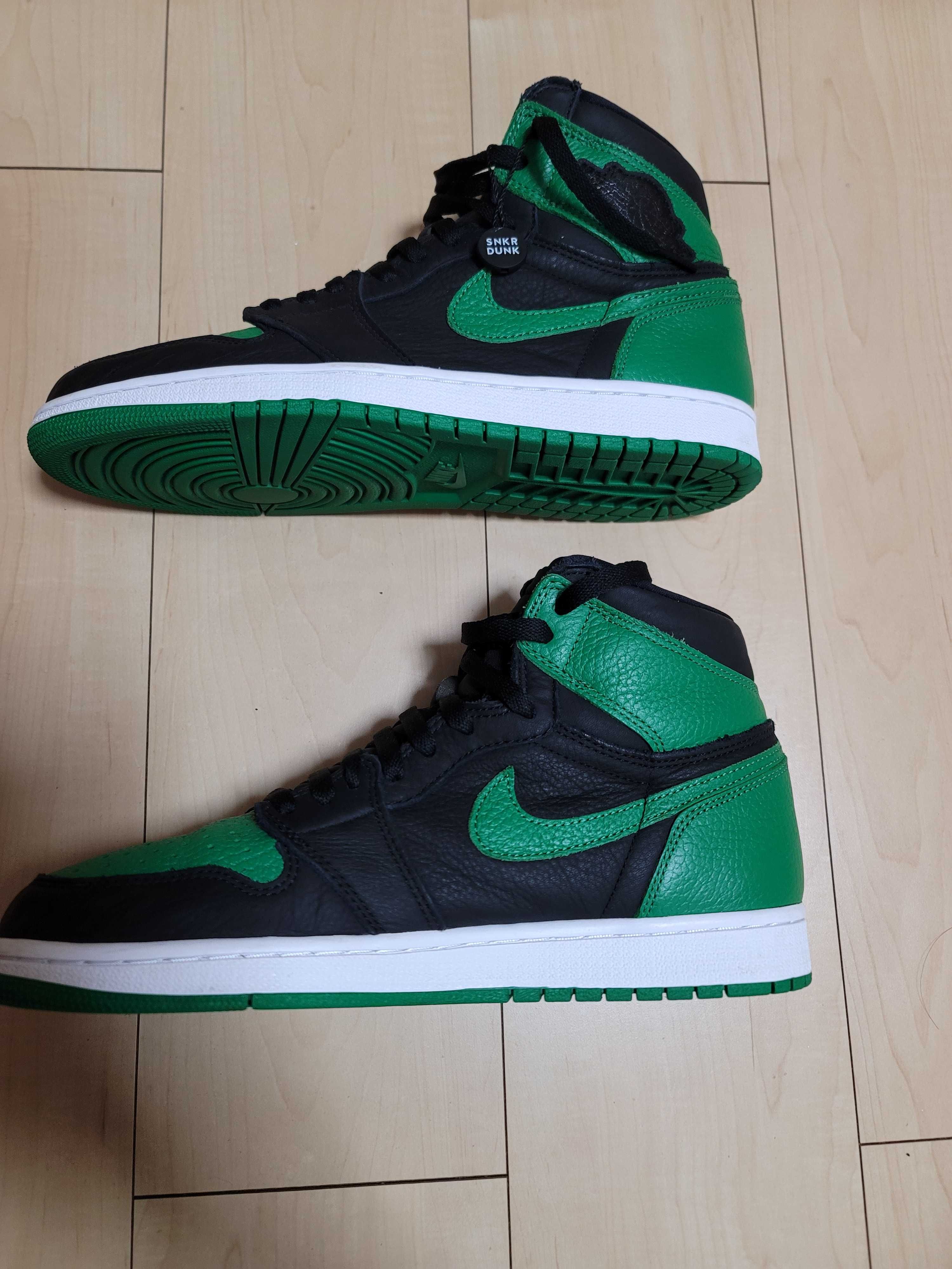 Nike Air Jordan 1 Retro High OG "Black/Pine Green" (2020)      