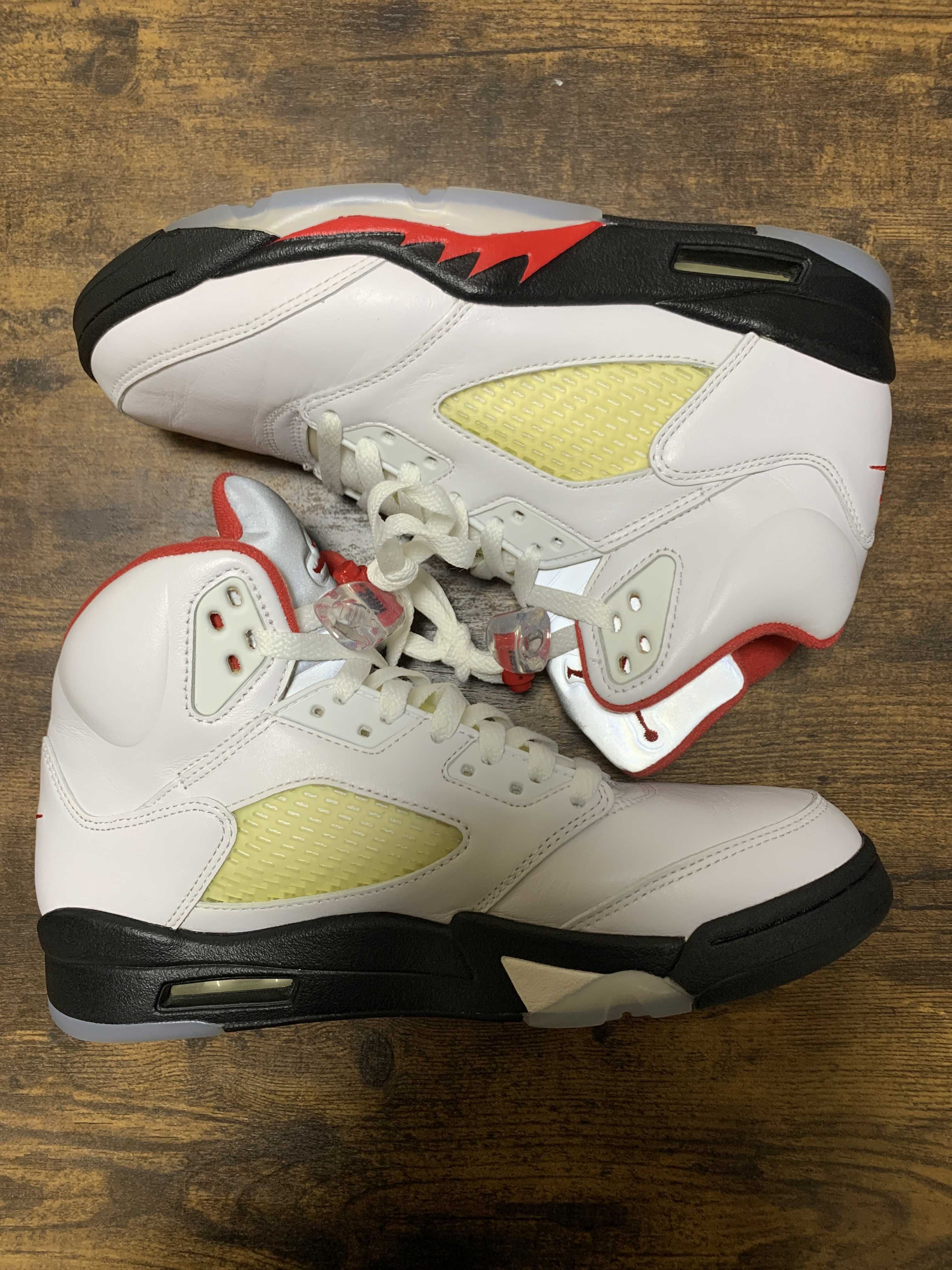 Nike Air Jordan 5 Retro "Fire Red" (2020)